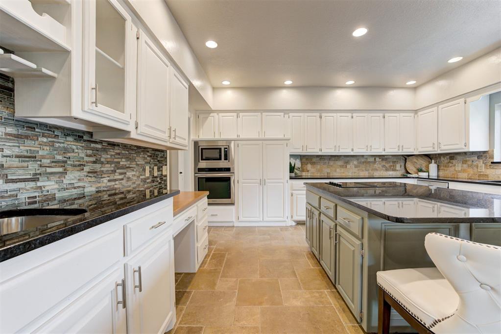 11204 Cedar Ridge Road