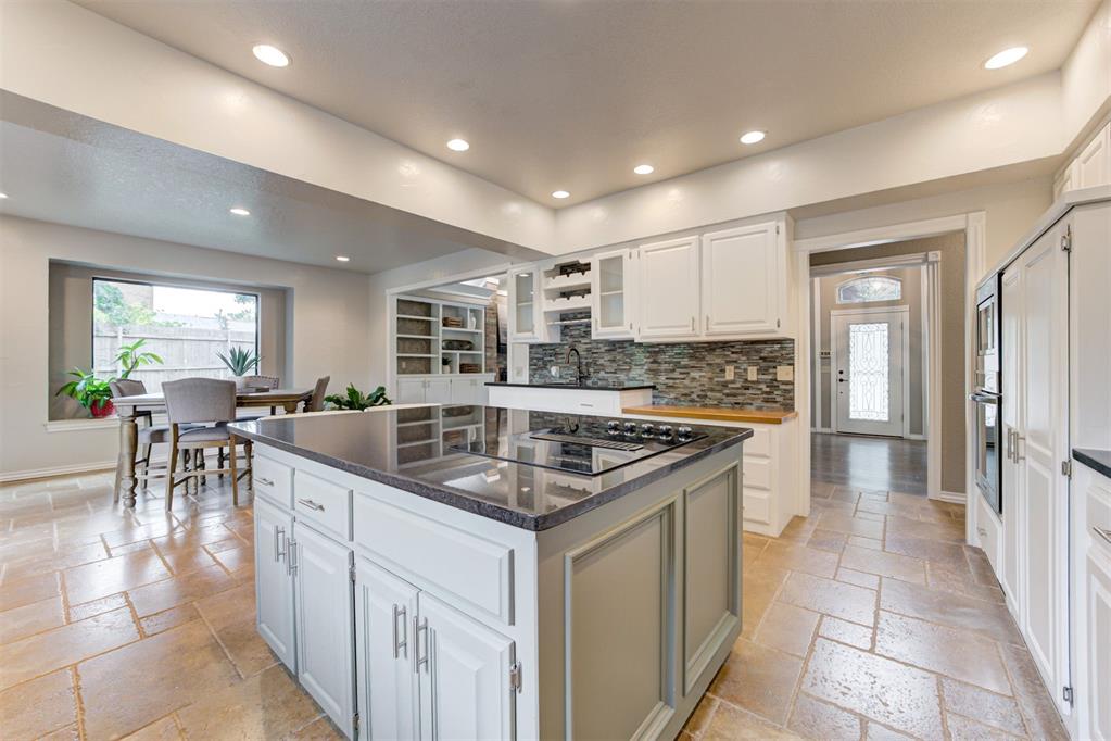 11204 Cedar Ridge Road