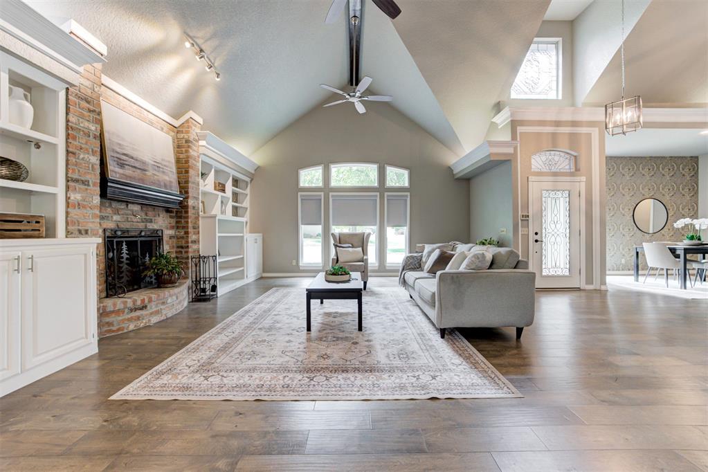 11204 Cedar Ridge Road