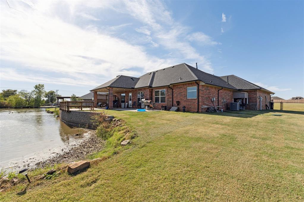 6032 SE 148th Street