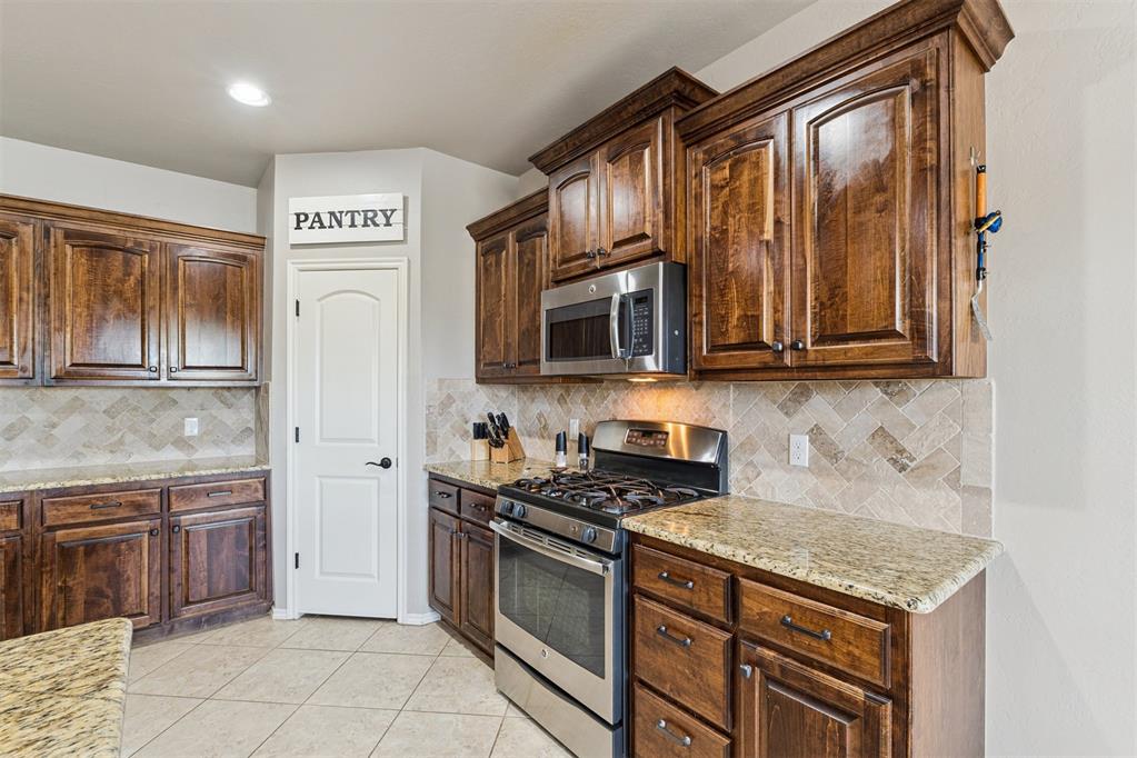 6032 SE 148th Street