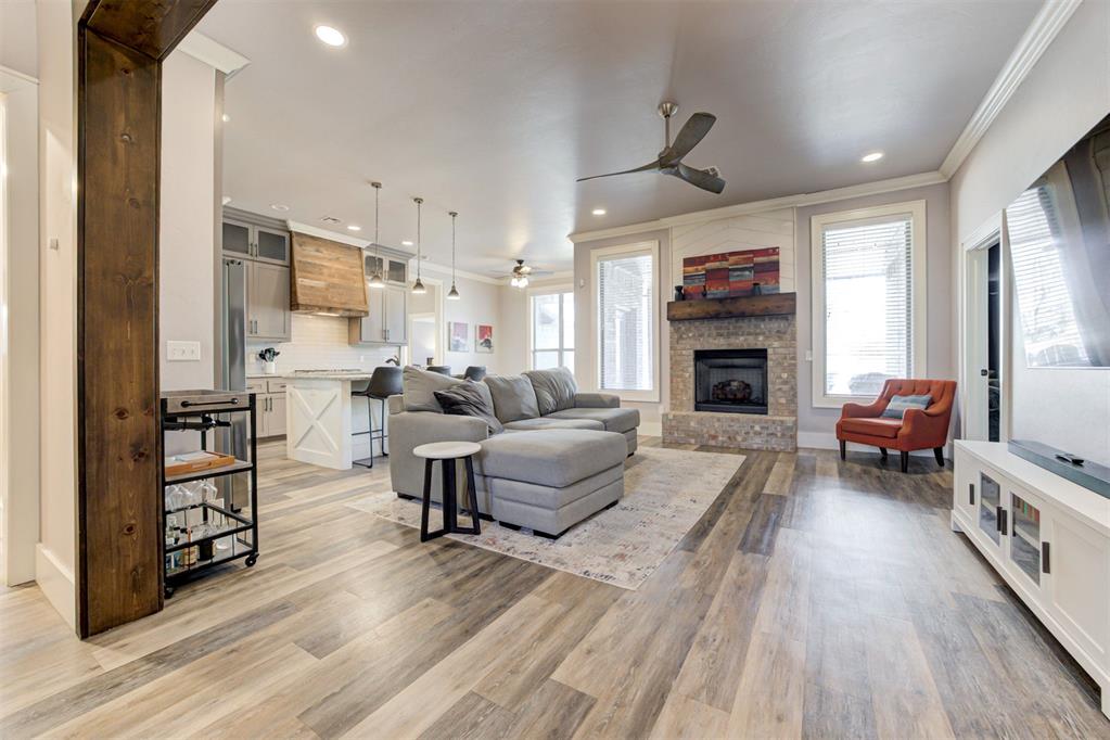 11124 Fairways Avenue