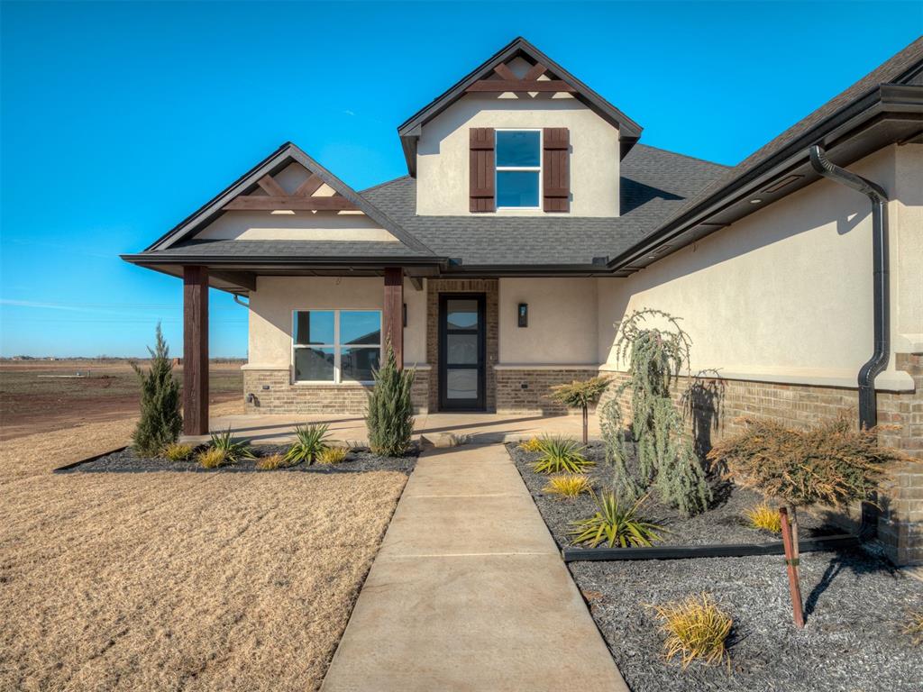 7331 NE Hawk Drive