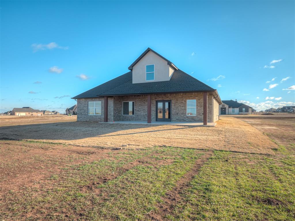 7331 NE Hawk Drive