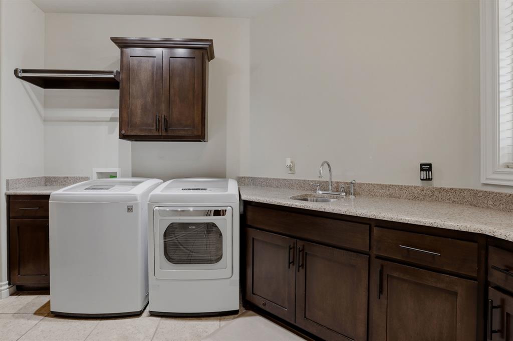 7016 NW 160th Street