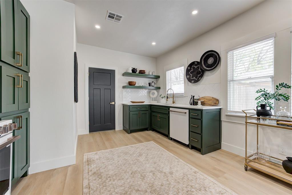 428 NW 28th Street