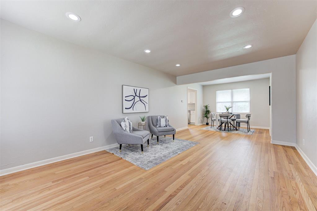 4405 NW 43rd Street