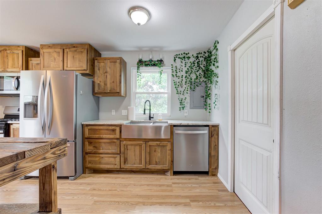 1408 David Drive