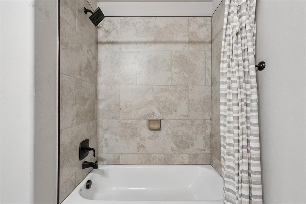 3412 NW 161st Street