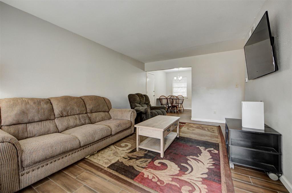 1212 McDonald Drive