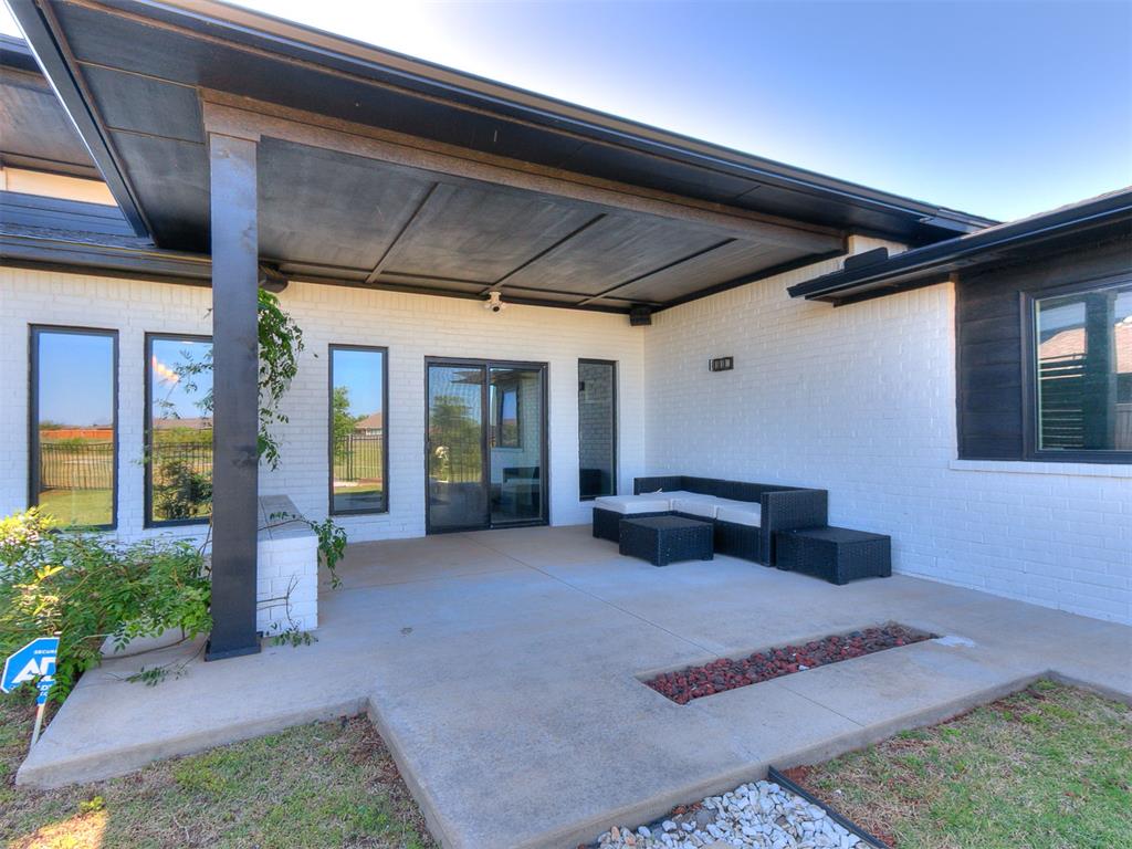 17324 Sparrow Hawk Lane