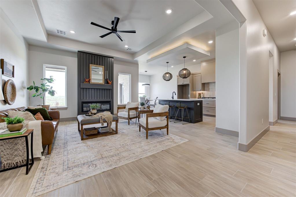 642 Sienna Creek Lane