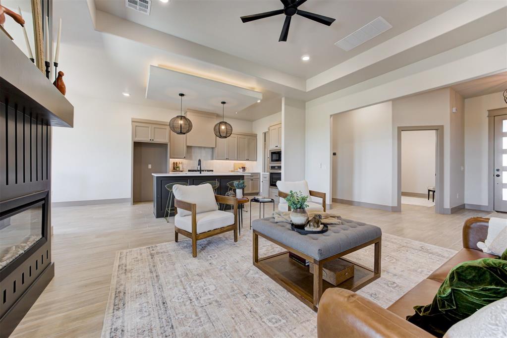 642 Sienna Creek Lane