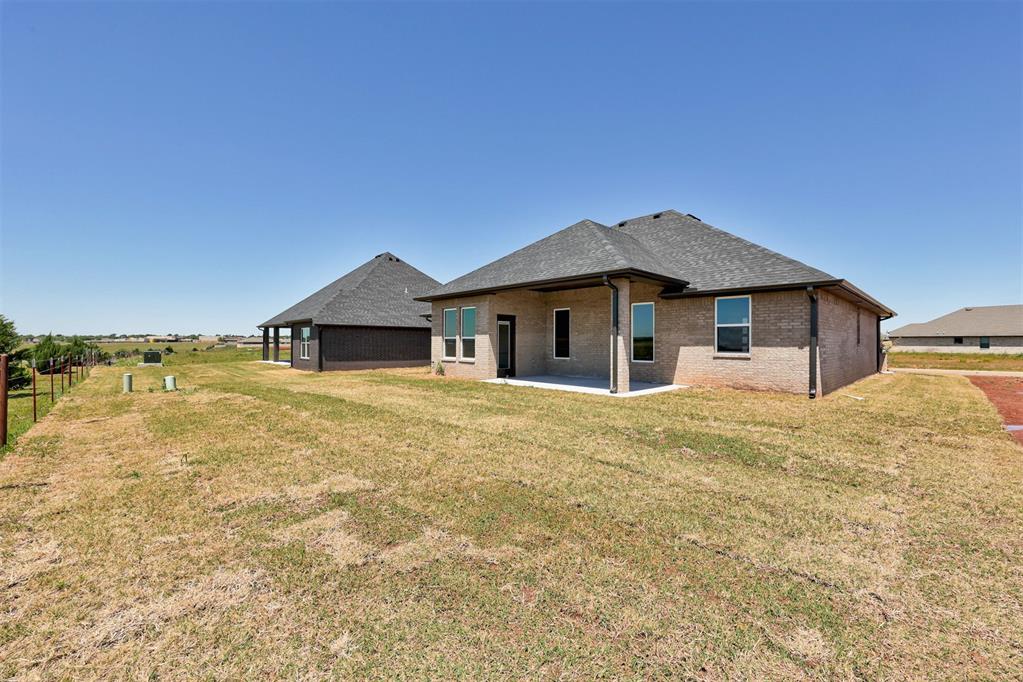 642 Sienna Creek Lane
