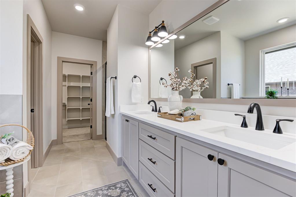 642 Sienna Creek Lane