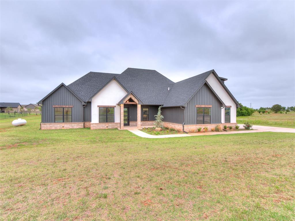 2441 Hawks Haven Drive