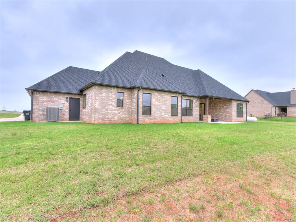 2441 Hawks Haven Drive