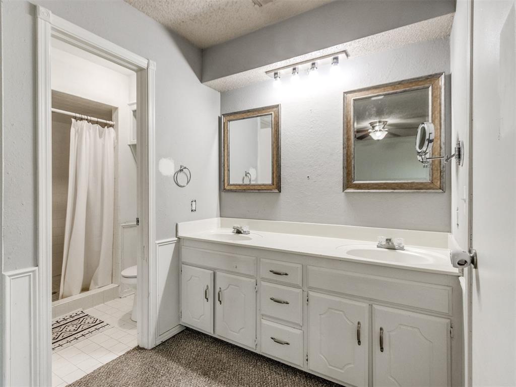 2717 Rolling Hills Terrace