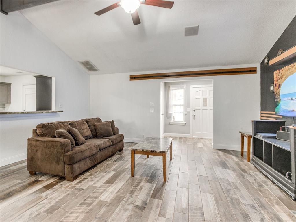 2717 Rolling Hills Terrace