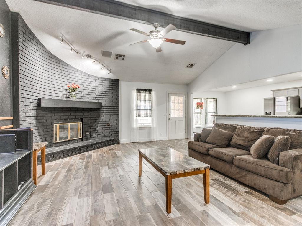 2717 Rolling Hills Terrace