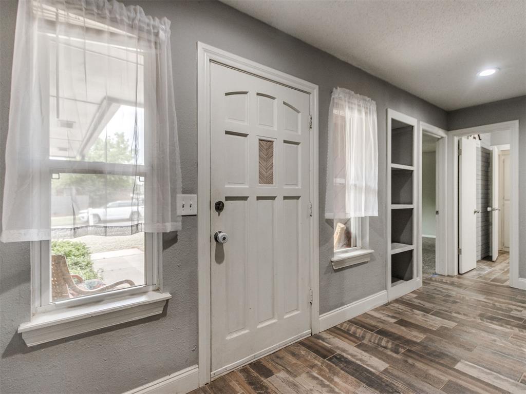 2717 Rolling Hills Terrace