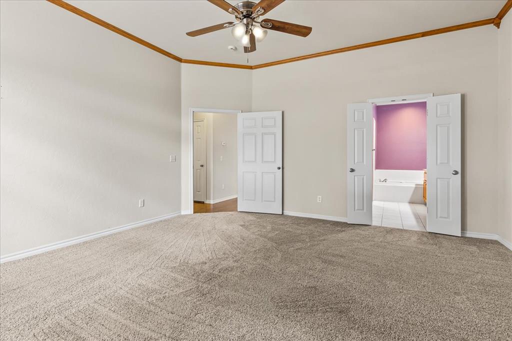 15400 Monarch Lane