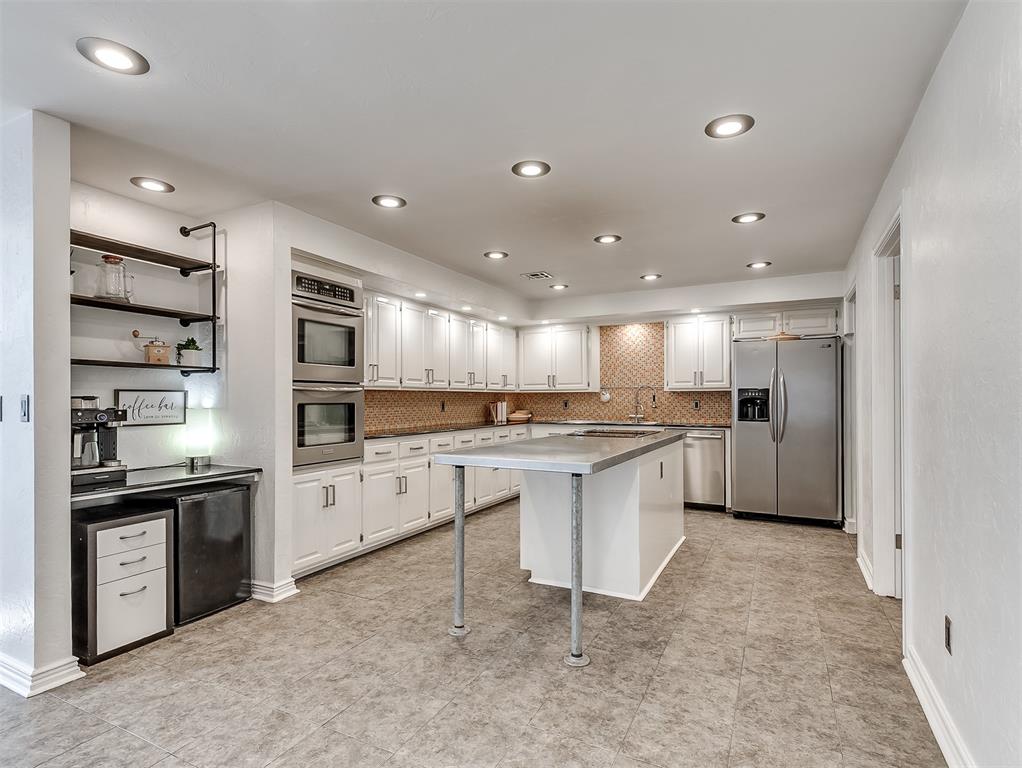 7400 Aurelia Road