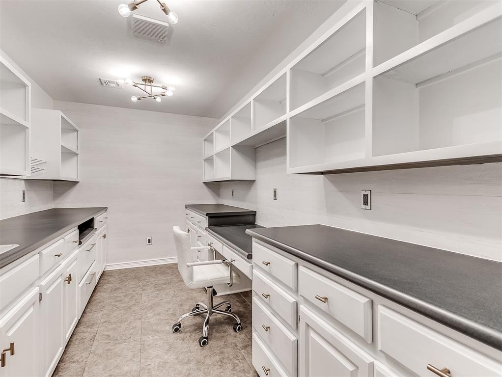 7400 Aurelia Road