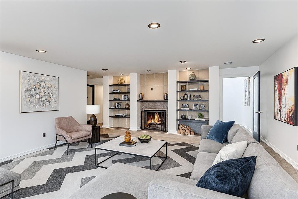 7400 Aurelia Road