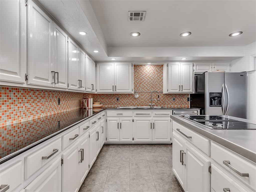 7400 Aurelia Road