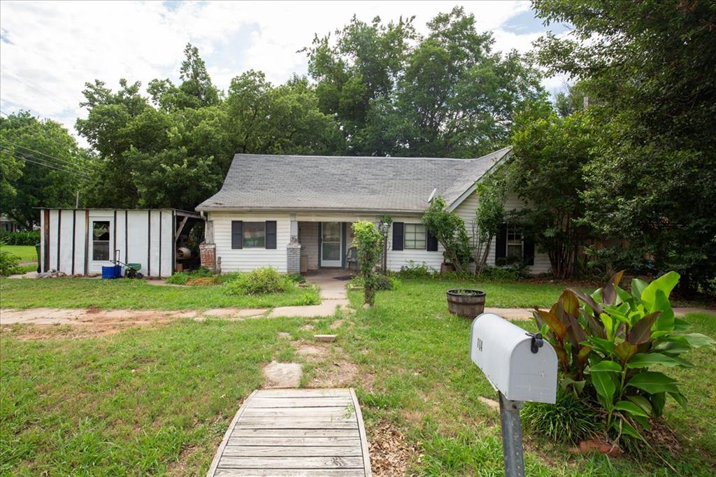 114 N 6th Street