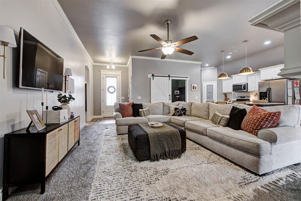 1211 Crimson Creek Circle