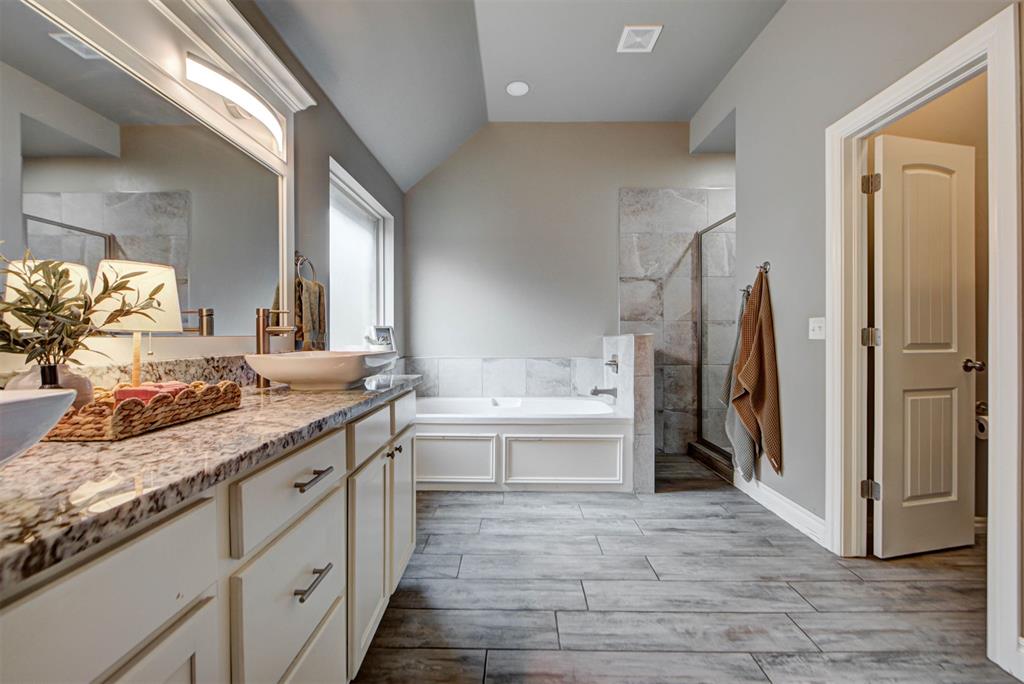 1211 Crimson Creek Circle