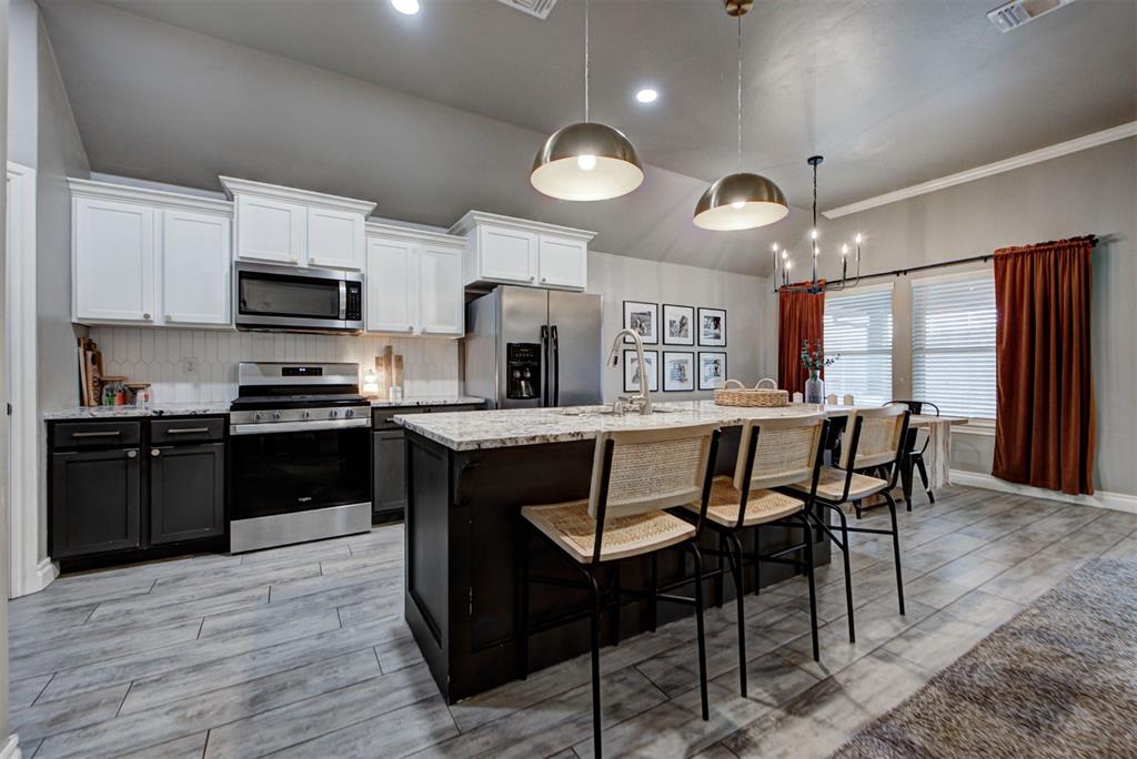 1211 Crimson Creek Circle