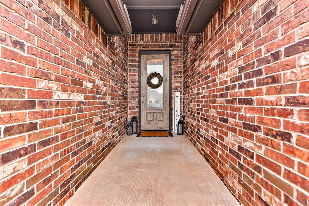 1211 Crimson Creek Circle