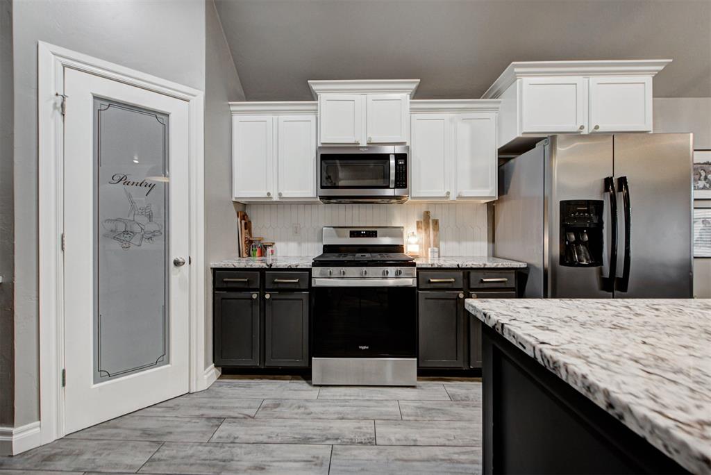 1211 Crimson Creek Circle
