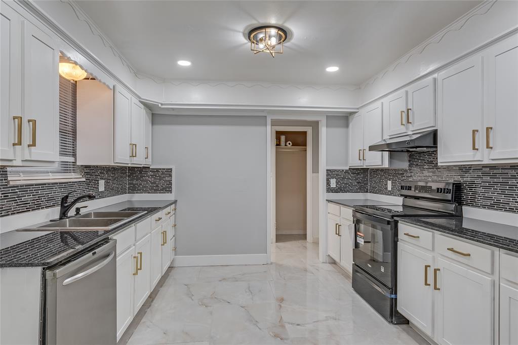 3520 NW 42nd Street