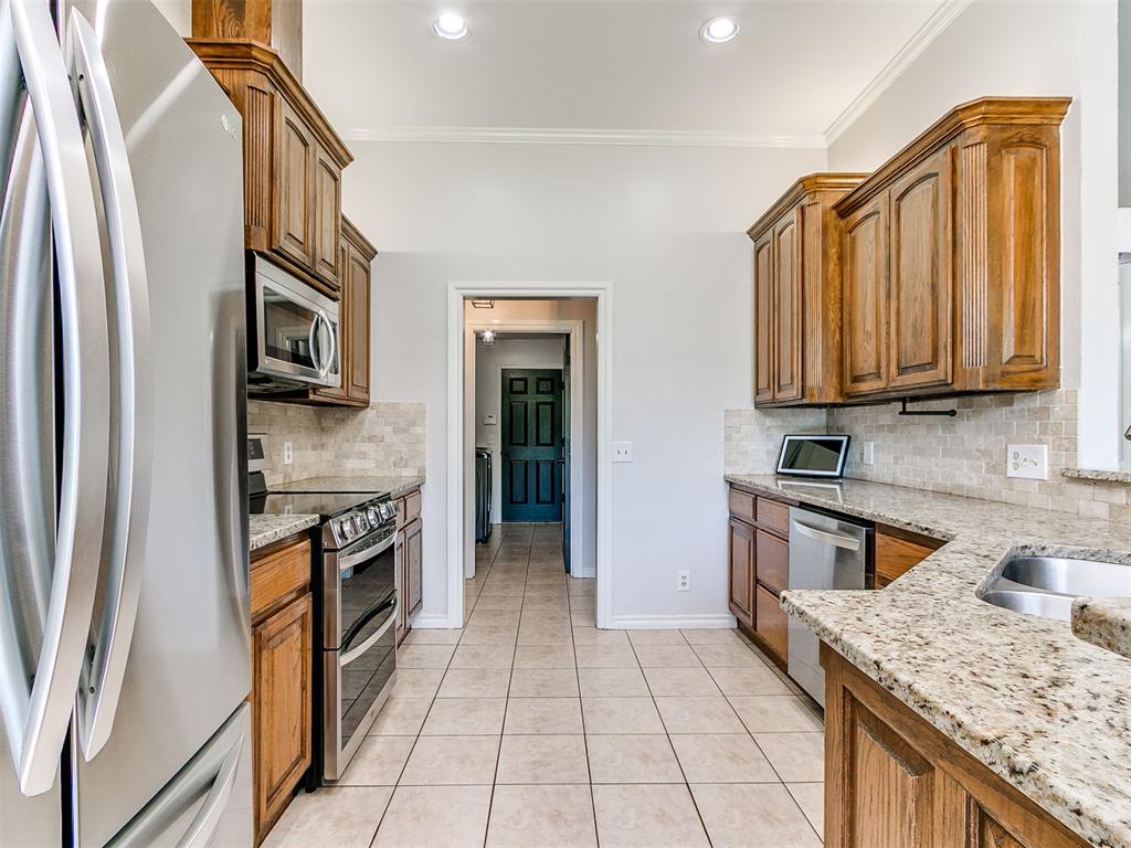 7212 Sapphire Lane