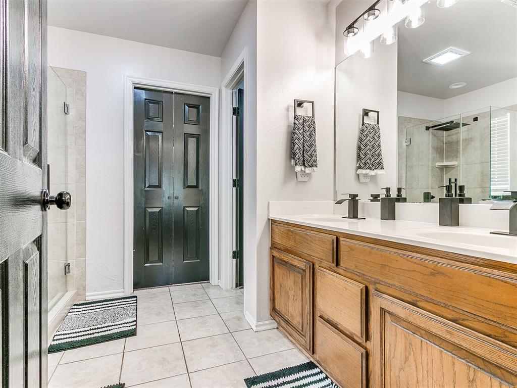 7212 Sapphire Lane