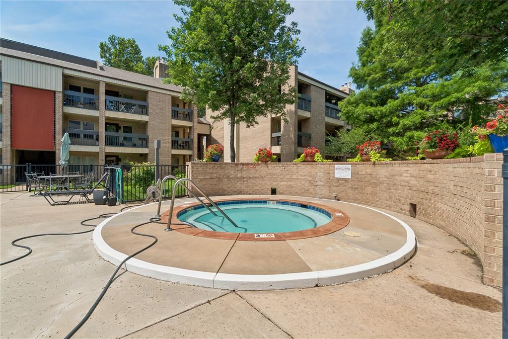 600 NW 4th Street Unit: 213N