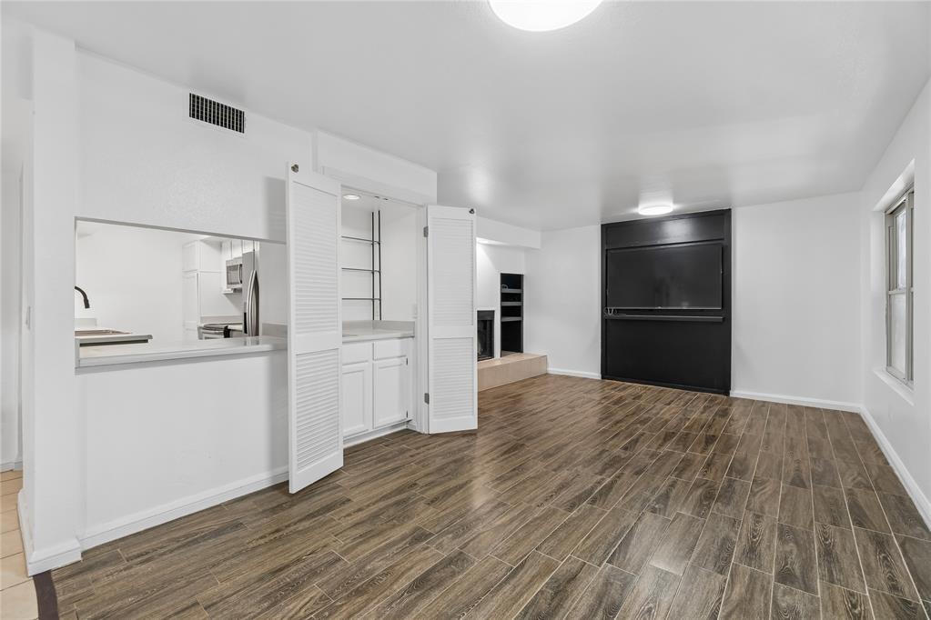 600 NW 4th Street Unit: 213N