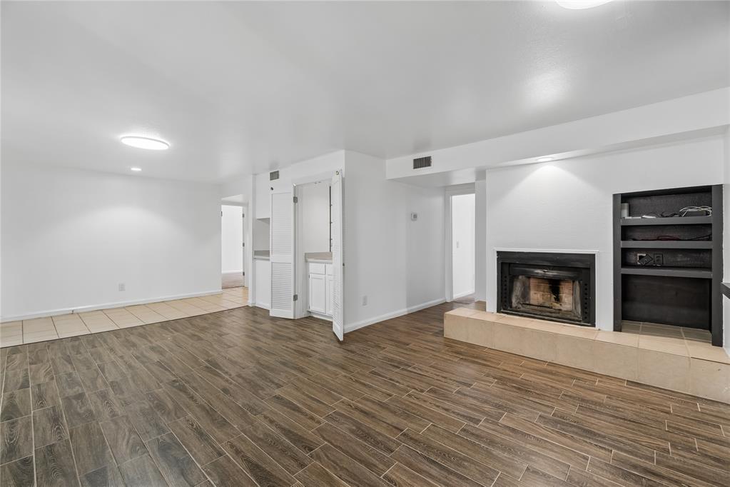 600 NW 4th Street Unit: 213N