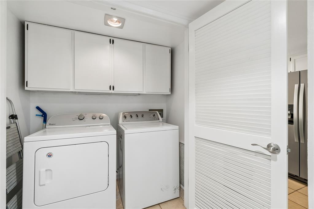 600 NW 4th Street Unit: 213N