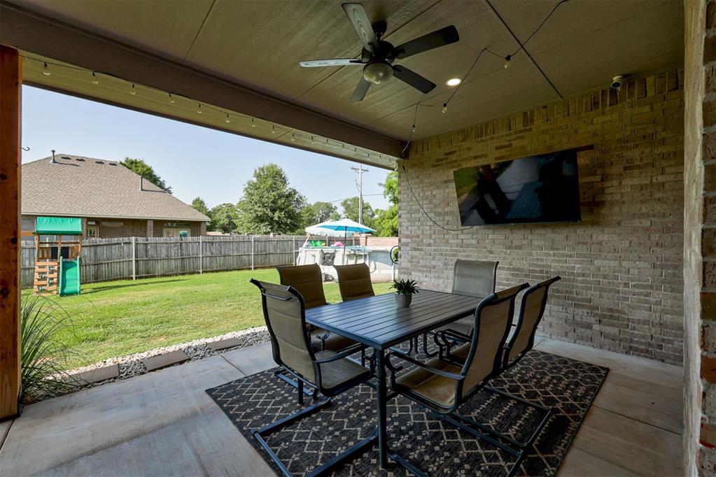 1540 NW 17th Place