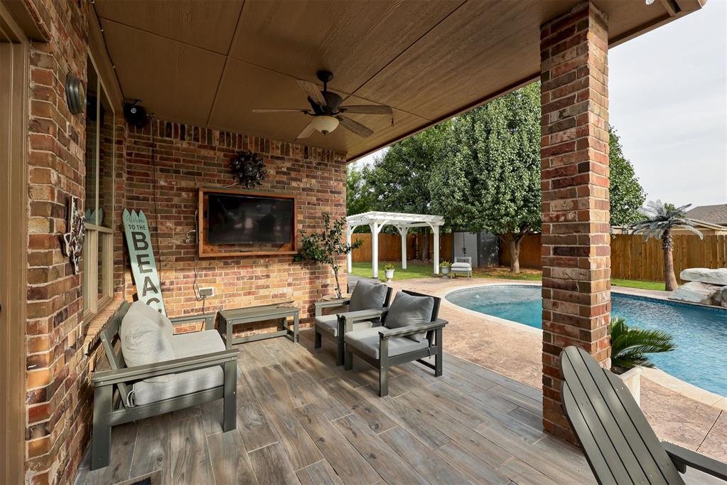1813 NW 193rd Circle