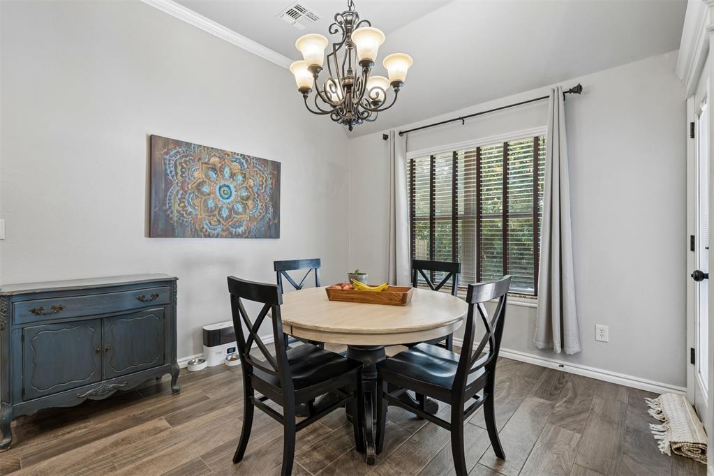 3325 Cheyenne Villa Circle