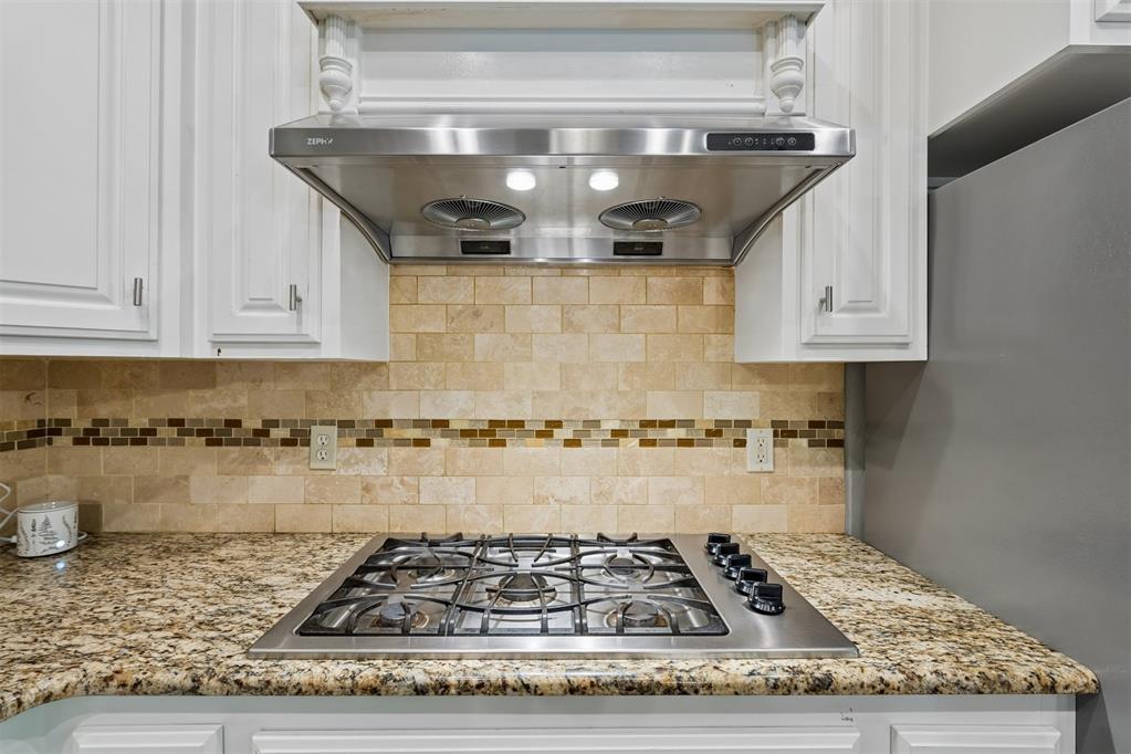 3325 Cheyenne Villa Circle
