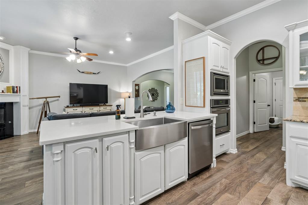 3325 Cheyenne Villa Circle
