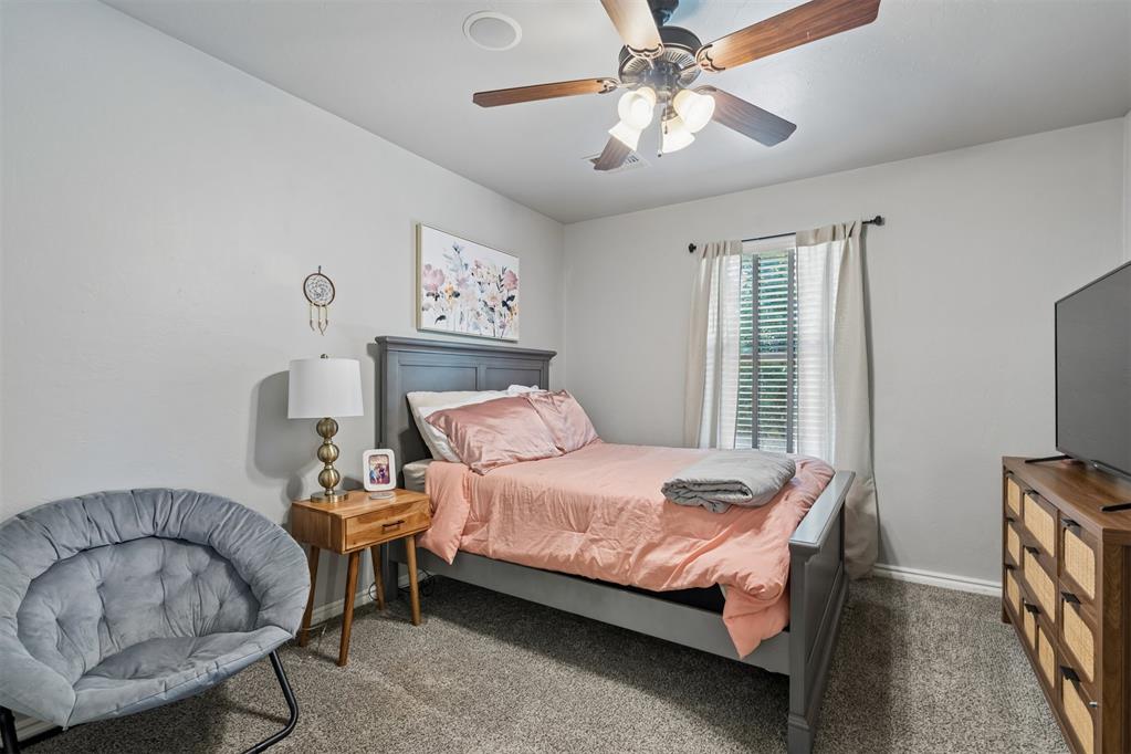 3325 Cheyenne Villa Circle