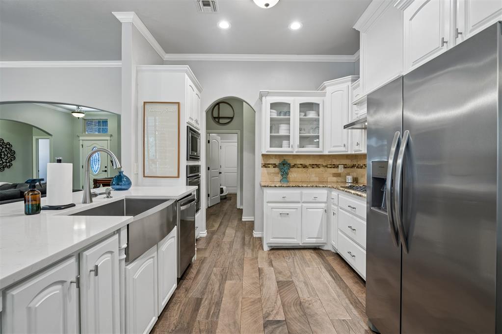 3325 Cheyenne Villa Circle